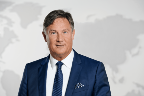Arnold_Thomas_CEO.png